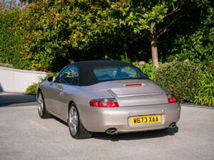 Imagen 19/27 de Porsche 911 Carrera 4 (2000)