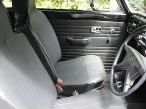 Image 9/18 of Volkswagen Käfer 1600 (1972)