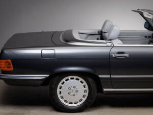 Bild 6/44 von Mercedes-Benz 300 SL (1988)