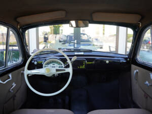 Image 12/50 of Lancia Appia C10 (1954)