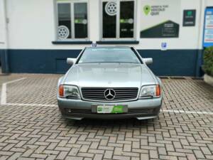 Afbeelding 2/10 van Mercedes-Benz 300 SL-24 (1991)