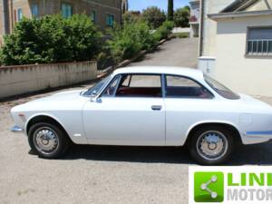 Immagine 8/10 di Alfa Romeo Giulia 1600 Sprint GT (1965)