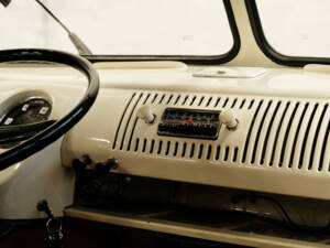 Imagen 8/24 de Volkswagen T1 Camper (1960)