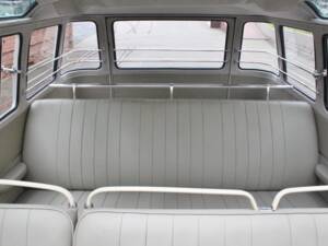 Bild 19/34 von Volkswagen T1 Samba 1.2 (1961)