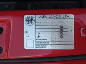 Image 25/32 of Alfa Romeo SZ (1990)