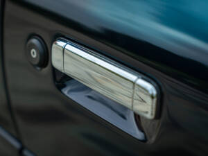 Bild 14/37 von Aston Martin DB 7 Volante (1998)