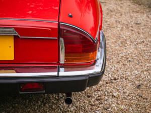 Image 32/33 of Jaguar XJ-S 3.6 (1991)