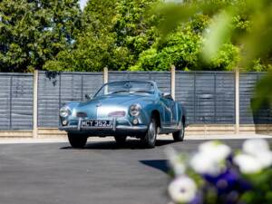 Image 9/50 of Volkswagen Karmann Ghia 1500 (1971)