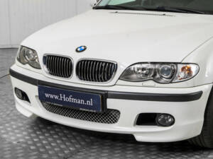 Immagine 19/50 di BMW 330xi (2002)