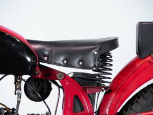 Image 19/50 of Moto Guzzi DUMMY (1950)
