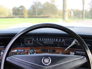 Image 22/35 of Cadillac Fleetwood Eldorado Coupe (1972)