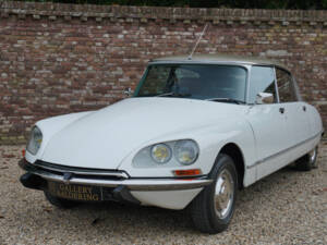 Imagen 9/50 de Citroën DS 21 Pallas (1971)