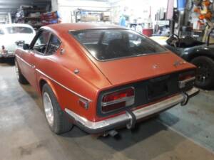 Image 6/48 of Datsun 240 Z (1971)