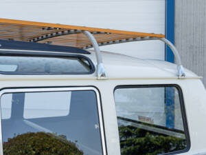 Image 29/89 de Volkswagen T1 Samba (1966)