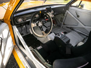 Image 2/50 of Ford Mustang Notchback (1965)