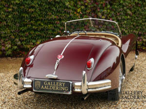 Immagine 10/50 di Jaguar XK 140 SE-C OTS (1956)