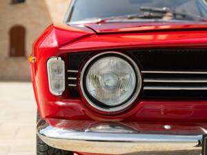 Bild 19/50 von Alfa Romeo Giulia 1600 Sprint GT Veloce (1967)