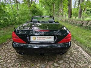 Imagen 17/58 de Mercedes-Benz SL 350 (2005)