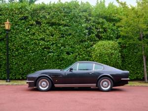 Bild 29/48 von Aston Martin V8 Zagato Vantage X-Pack (1990)