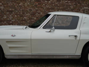 Image 34/50 of Chevrolet Corvette Sting Ray (1963)