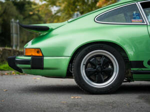 Image 17/28 de Porsche 911 Carrera 3.0 (1975)