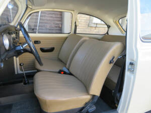 Bild 5/17 von Volkswagen Käfer 1300 (1971)