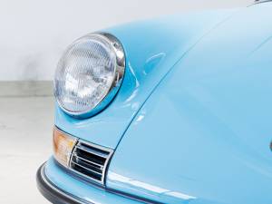 Bild 25/40 von Porsche 911 2.2 E (1969)