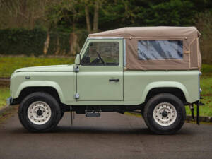 Bild 26/50 von Land Rover Defender 90 (1996)