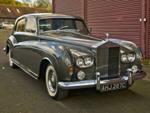 Image 6/50 of Rolls-Royce Silver Cloud III (1965)