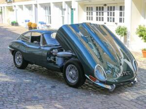 Image 35/50 of Jaguar E-Type 4.2 (1965)