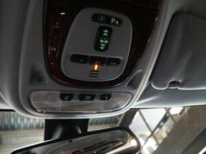 Image 49/50 of Jaguar XJ 8 4.2 (2007)