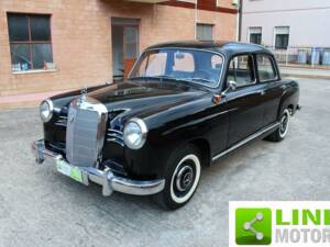 Image 1/4 of Mercedes-Benz 180 b (1958)