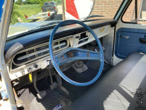Image 15/27 of Ford F-350 (1971)