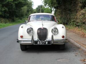 Immagine 2/15 di Jaguar XK 150 SE FHC (1960)