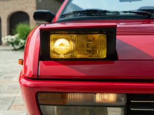 Image 17/50 of Ferrari Mondial T (1991)