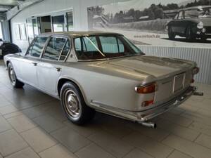 Bild 8/15 von Maserati Quattroporte 4200 (1966)