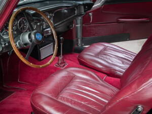 Image 14/20 of Aston Martin DB 5 (1965)