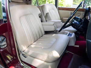 Bild 23/31 von Rolls-Royce Silver Shadow II (1978)