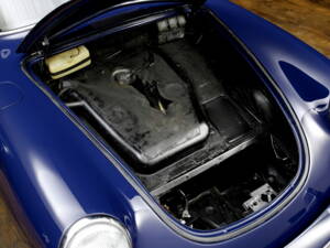 Image 18/22 of Porsche 356 B 1600 Super (1963)