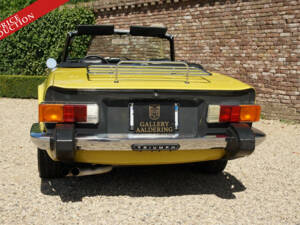 Image 21/50 of Triumph TR 6 (1975)