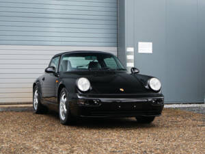 Image 28/57 of Porsche 911 Carrera 4 (1992)