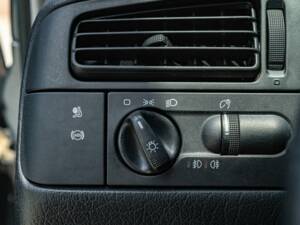 Immagine 36/45 di Volkswagen Golf IV 1.6 (1997)