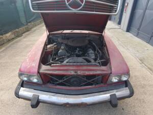 Image 49/50 of Mercedes-Benz 450 SL (1975)