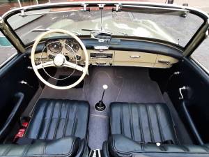 Image 7/10 of Mercedes-Benz 190 SL (1956)