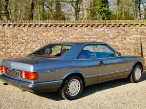 Bild 26/50 von Mercedes-Benz 500 SEC (1989)