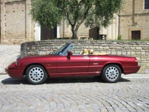 Bild 5/26 von Alfa Romeo 2.0 Spider (1990)