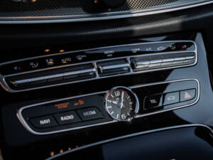 Bild 20/28 von Mercedes-Benz AMG E 63 S 4MATIC+ T (2017)
