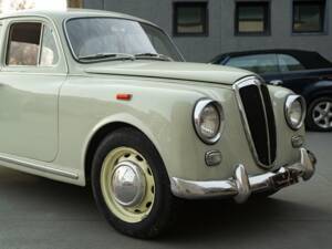 Image 10/50 of Lancia Appia C10 (1957)