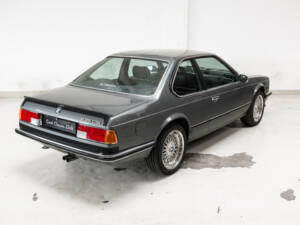 Immagine 5/32 di BMW 635 CSi (1985)