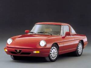 Image 13/15 of Alfa Romeo 2.0 Spider (1991)